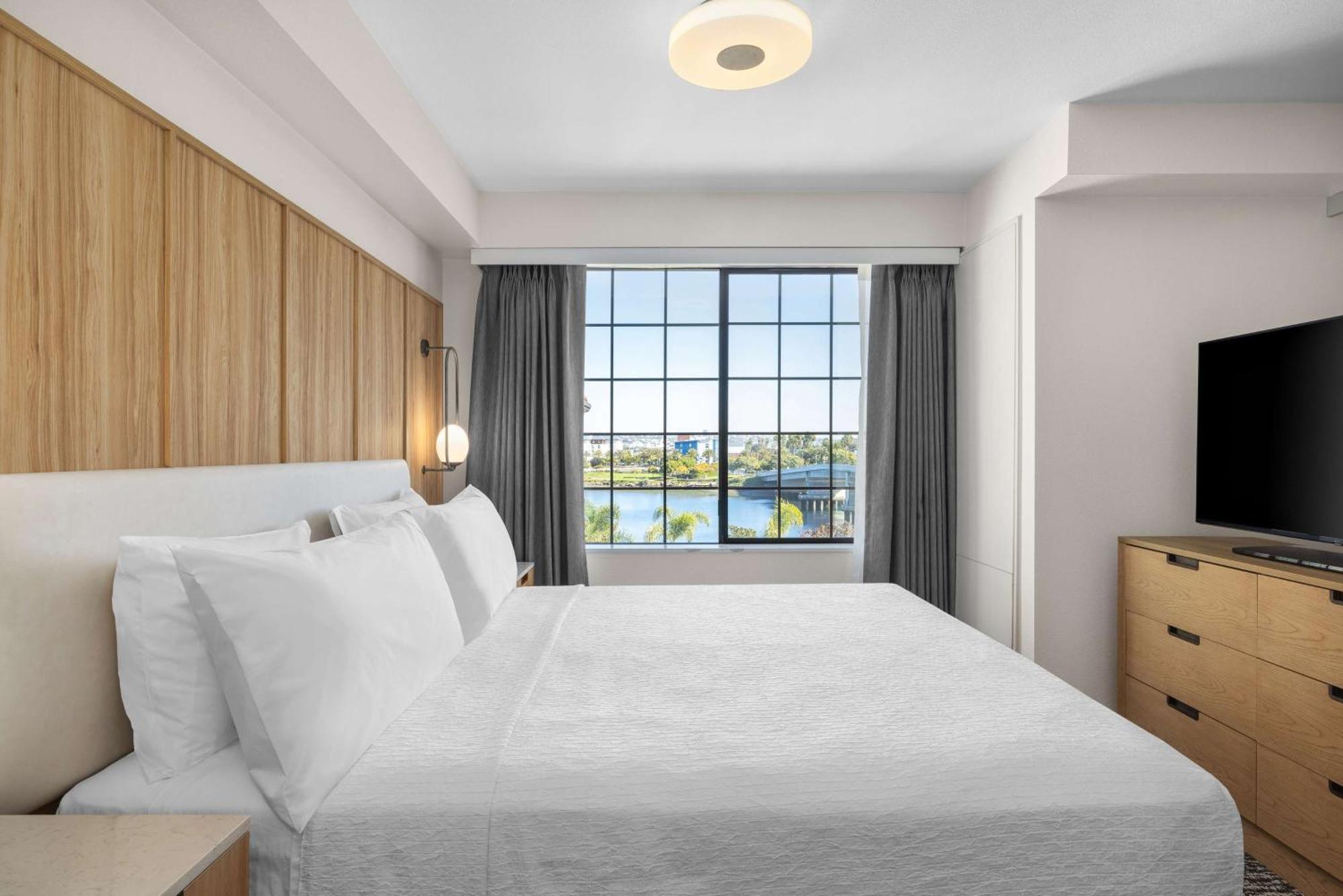 Homewood Suites By Hilton San Diego Airport-Liberty Station Exteriör bild
