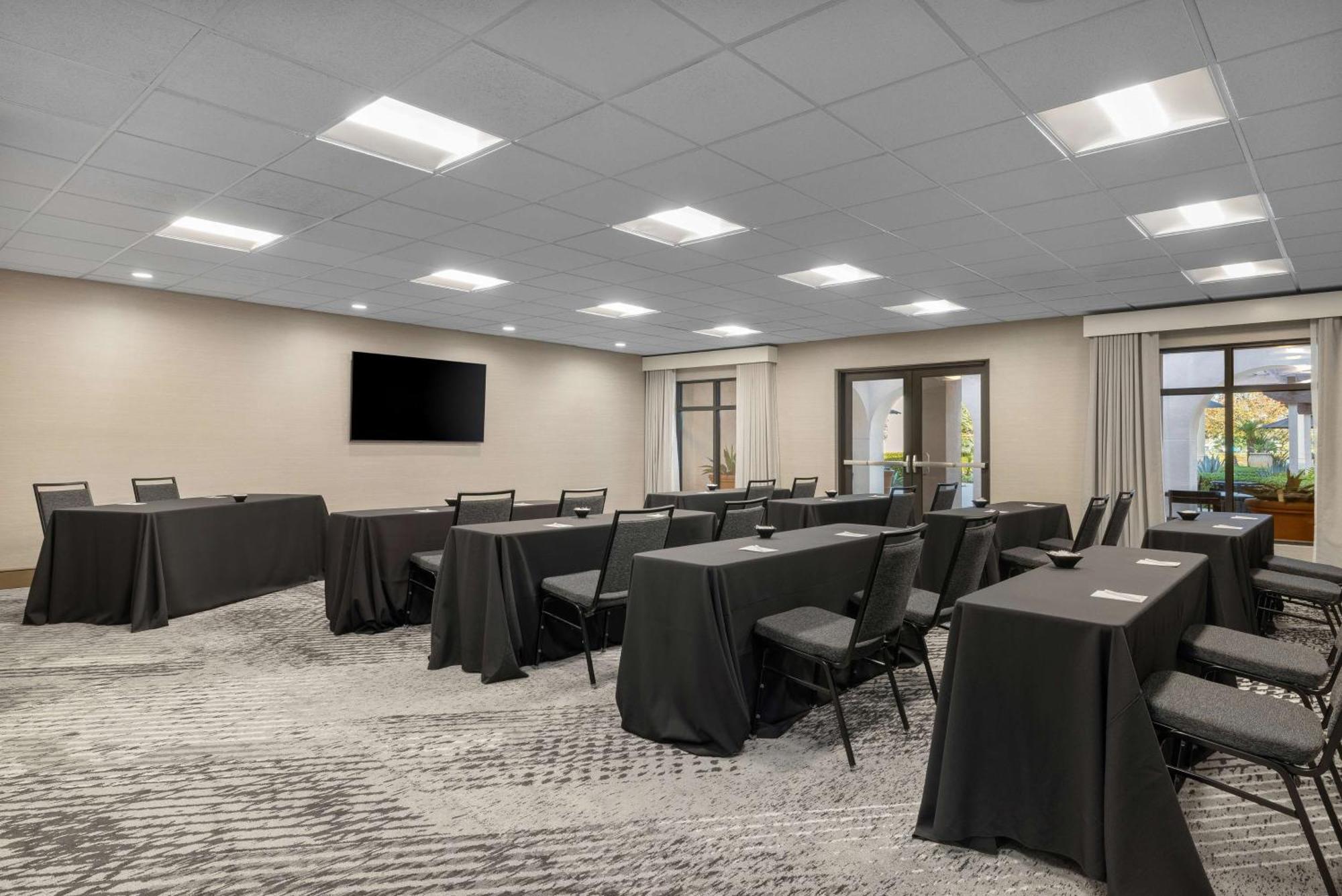 Homewood Suites By Hilton San Diego Airport-Liberty Station Exteriör bild
